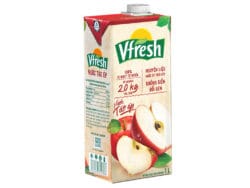 thưởng thức hương vị nước táo ép vfresh 1 lít thơm ngon, ngọt dịu và tự nhiên từ những quả táo chín mọng. sản phẩm giàu vitamin c, khoáng chất và chất chống oxy hóa, giúp tăng cường sức đề kháng, hỗ trợ tiêu hóa và làm đẹp da. với dung tích 1l tiện lợi, nước ép trái cây vfresh thích hợp cho cả gia đình, tiệc tùng hay dã ngoại